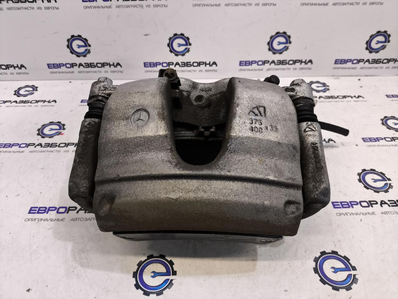 суппорт передний правый Mercedes-Benz GLE V167 2019, 2.0 л., CDi, OM 654.920, дизель, АКПП, 896, внедорожник 5 дв., полный привод, правый руль, A1674218200, A1674214601 - фото №1