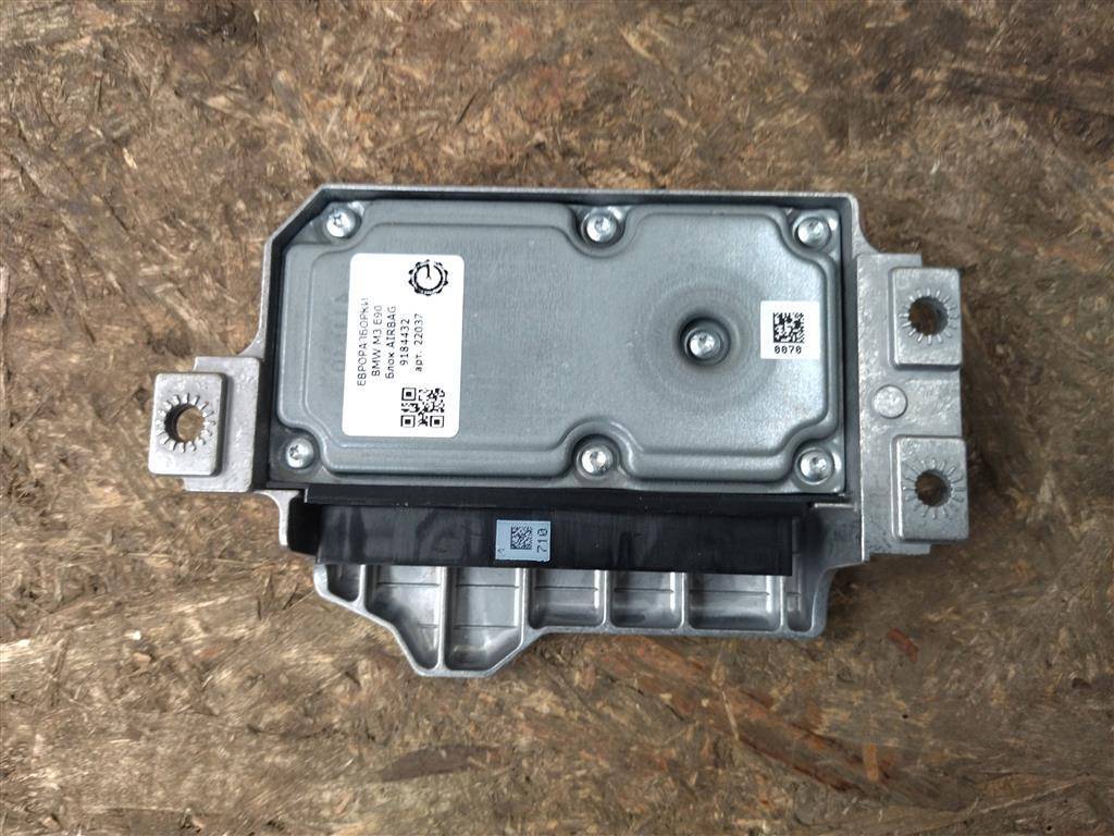 блок AirBag BMW M3 E90/E92/E93 E90 2010, 4.0 л., i, S65 B40 A, бензин, АКПП, седан, задний привод, правый руль, 65779166057, 9184432, 65779134280, 65779122500, 65779125224, 65779119058, 65770414644, 65779184432, 65779110258, 65770412995, 65776977427 - фото №1