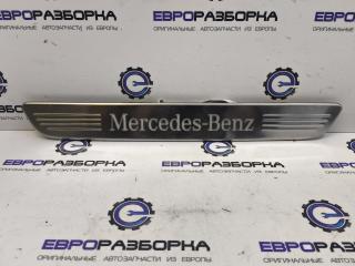 накладка на порог внутренняя Mercedes-Benz GLC-Класс X253/C253 2016, 2.0 л., CDi, дизель, АКПП, передний привод, A2056806903, A2056800535