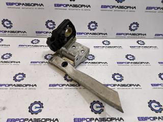 кронштейн радиатора BMW M6 Gran Coupe F06 2014, 4.4 л., i, S63 B44 B, бензин, АКПП, silverstone metallic a29, купе, правый руль, 17118049255, 51117186513, 17117575247, 8049255, 7186513, 7575247