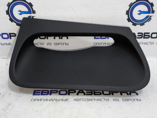 пластик Bentley Bentayga 1 поколение [рестайлинг] 4V1 2023, 4.0 л., TFSI, DCU, бензин, АКПП, темно-зеленый перламутр, внедорожник 5 дв., полный привод, правый руль, 36A857448