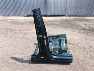 Стойка кузовная центральная правая Bentley Bentayga 1 поколение [рестайлинг] 4V1 2023, 4.0 л., TFSI, DCU, бензин, АКПП, темно-зеленый перламутр, внедорожник 5 дв., полный привод, правый руль