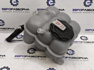 бачок расширительный Audi Q7 4M [2-й рестайлинг] 4M 2025, 3.0 л., TFSI, DCB, бензин, АКПП, z7s / daytonagrau, внедорожник 5 дв., полный привод, правый руль, 4M0121405AG