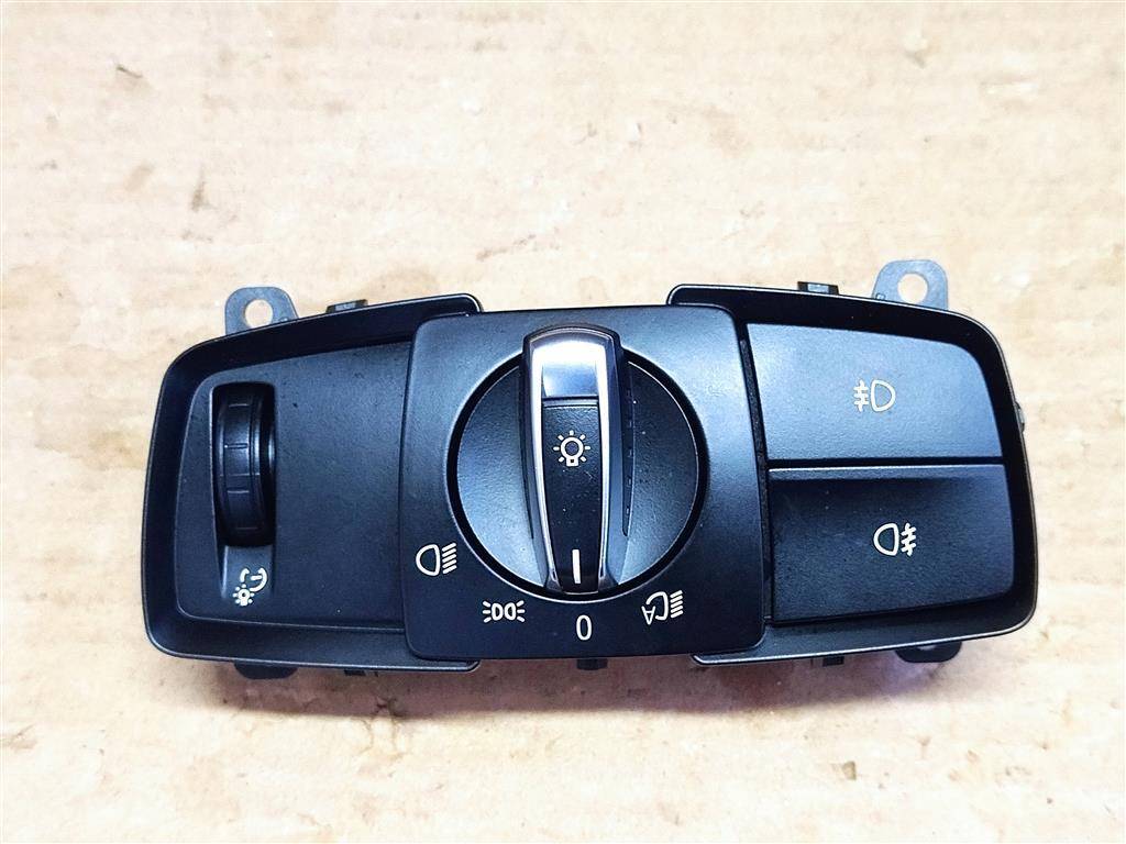 переключатель света BMW X6 F16 2015, 3.0 л., D, N57 D30 C, дизель, АКПП, внедорожник 5 дв., полный привод, 61319865813, 61319311727, 61316824888, 61319311727, 61319390202, 61319309432 - фото №1
