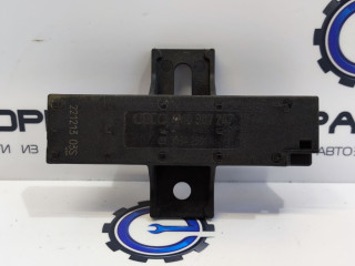 антенна Bentley Continental GT 3 поколение 2023, 4.0 л., CVD, бензин, АКПП, 63 / o31 красный, купе, полный привод, правый руль, 4M0907247