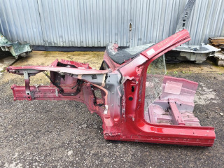 четверть передняя левая Bentley Continental GT 3 поколение 2023, 4.0 л., CVD, бензин, АКПП, 63 / o31 красный, купе, полный привод, правый руль, 975803441Y, 975803819Y, 975804221C, 975805861A