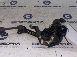 датчик дорожного просвета Toyota Land Cruiser J200 [рестайлинг] 2014, 4.0 л., дизель, АКПП, передний привод, правый руль, 89405-60020, 8940560020