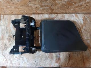 Подлокотник центральной консоли Volvo XC90 2 поколение 2019, 2.0 л., бензин, АКПП, полный привод, правый руль, 32260985