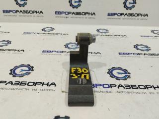 петля двери BMW 3 серия F30/F31/F34 [рестайлинг] F30 2015, 2.0 л., АКПП, передний привод, 7246064