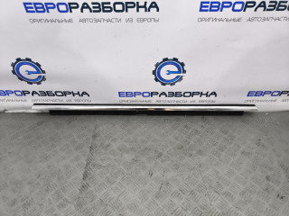 молдинг двери задней левой Audi S8 D3 [рестайлинг] 2008, 5.2 л., FSI, бензин, АКПП, передний привод, 4E0853763G