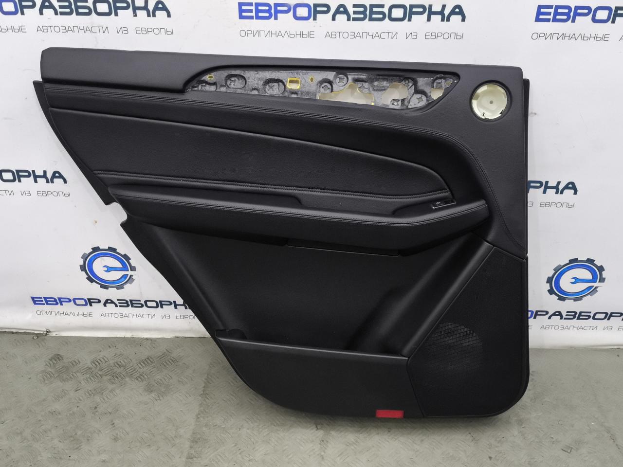обшивка двери задняя левая Mercedes-Benz GLS-Класс X166 2018, 3.0 л., CDi, OM 642.826, дизель, АКПП, 197, внедорожник 5 дв., полный привод, правый руль, A1667307901, A16673079019A84 - фото №1