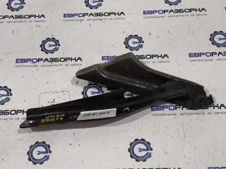 петля капота левая Mercedes-Benz X-Класс 1 поколение 2018, 2.0 л., дизель, АКПП, черный, полный привод, правый руль, A4708802201