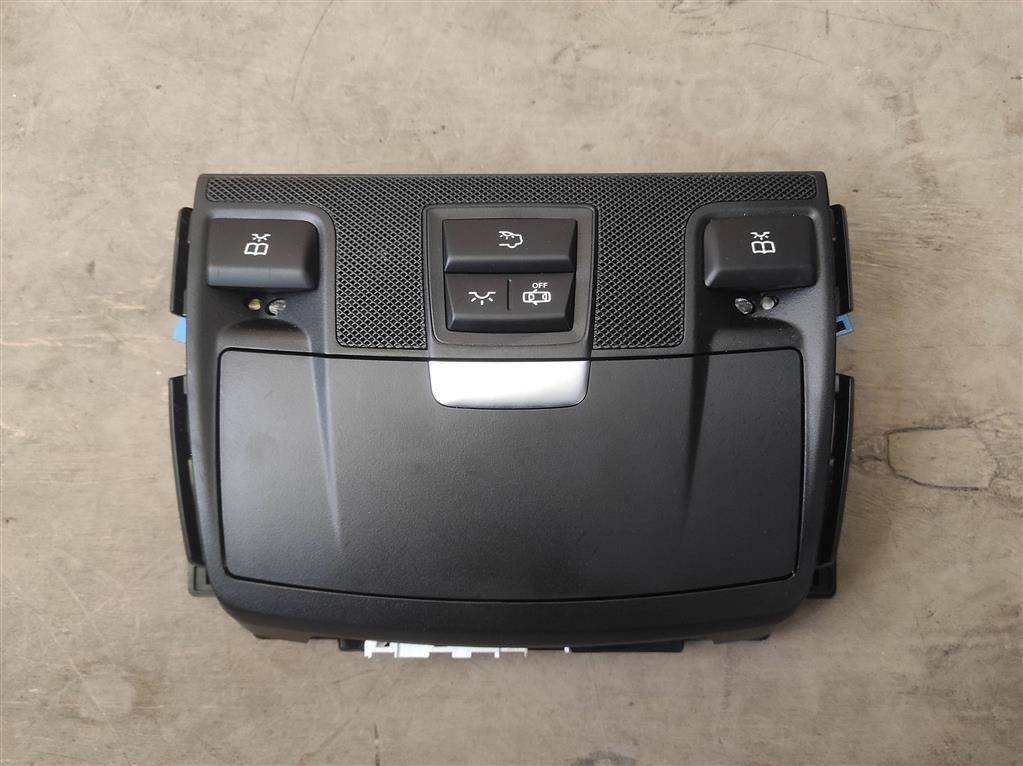 фонарь салона (плафон) Mercedes-Benz E-Класс W213/S213/C238/A238 C238 2018, 2.0 л., бензин, АКПП, передний привод, A2389009400, A2389009400, A2389007700, A2389004501, A238900450180 - фото №1