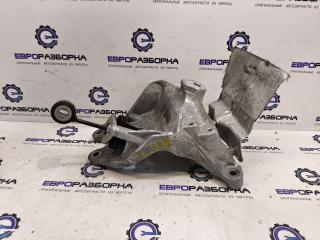 кронштейн двигателя Audi Q8 4M 2022, 3.0 л., TDi, дизель, АКПП, 2y / s9r, полный привод, правый руль, 4M0199308BM