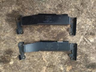 кронштейн (крепление) Audi R8 42 420 2008, 4.2 л., TFSI, BYH, бензин, АКПП, купе, передний привод, 8E0307500J, 8E0307500J