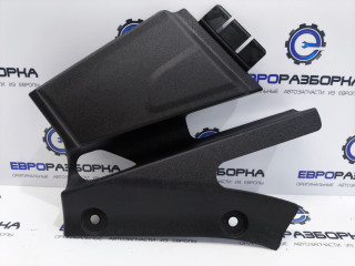 планка под капот Bentley Continental GT 3 поколение 2023, 4.0 л., CVD, бензин, АКПП, 63 / o31 красный, купе, полный привод, правый руль, 3SD805425A