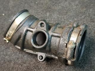 патрубок турбины GMC Terrain 2 поколение 2020, 1.5 л., бензин, АКПП, серый 464с, передний привод