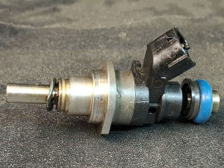 форсунка Mazda CX-7 1 поколение 2008, 2.3 л., бензин, E7T20171