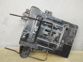 полка аккумулятора Suzuki Kizashi 1 поколение 2012, 2.4 л., J24B, бензин, АКПП, красный, седан, полный привод