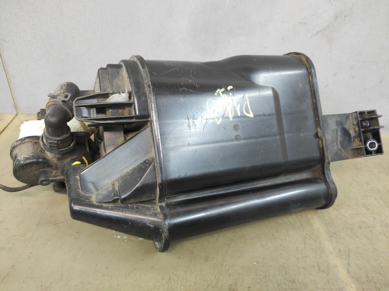 адсорбер Volkswagen Jetta 7 поколение 2019, 1.4 л., бензин, АКПП, синий, седан, передний привод, 5Q0196A, 5Q0201797H - фото №1