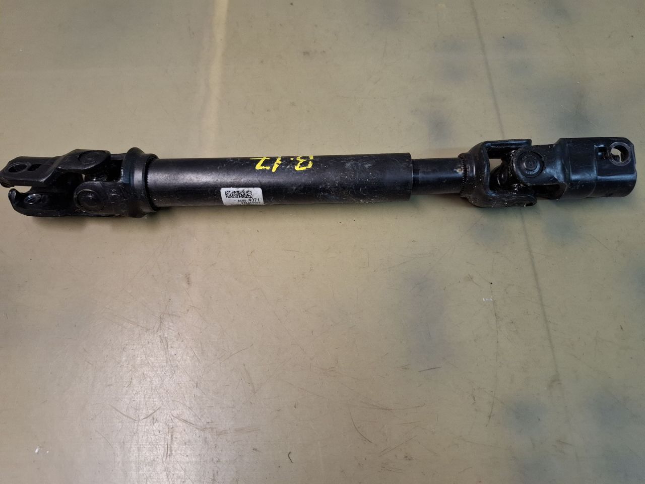 рулевой карданчик Cadillac XT6 1 поколение 2022, 85554371 - фото №1