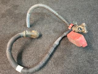 плюсовой провод аккумулятора Toyota Sienna 2 поколение XL20 [рестайлинг] 2008, 3.5 л., 2GR-FE, бензин, АКПП, минивэн, передний привод