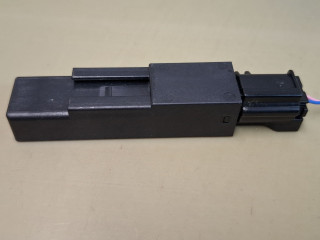 Антенна системы комфортного доступа Mazda CX-5 2 поколение KF 2018, 2.5 л., PYY1, бензин, АКПП, серый/46g, внедорожник 5 дв., полный привод, KD45676NXA