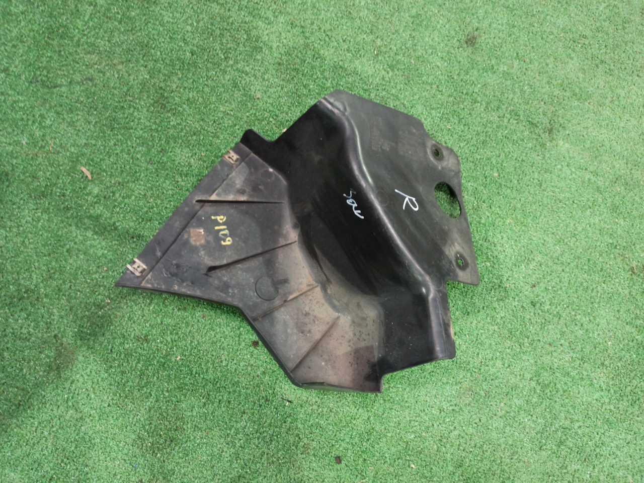 защита днища Ford Edge 2 поколение CD539 2018, 2.0 л., бензин, АКПП, черный, внедорожник 5 дв., полный привод - фото №1