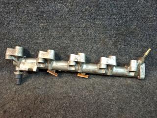 топливная рампа Mazda CX-7 1 поколение [рестайлинг] 2012, 2.3 л., бензин