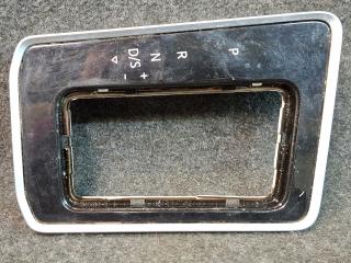 рамка обрамление кулисы Volkswagen Jetta 7 поколение 2019, 1.4 л., бензин, АКПП, синий, седан, передний привод, 17B713203, 17B713203OKM