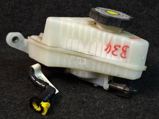 бачок тормозной жидкости Cadillac XT4 1 поколение 2020, 2.0 л., бензин, АКПП, 318e, полный привод, 84715254