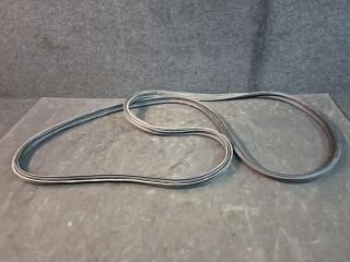 уплотнитель Mitsubishi ASX 1 поколение 2012, 2.0 л., 4B11, бензин, АКПП, черный, внедорожник 5 дв., полный привод