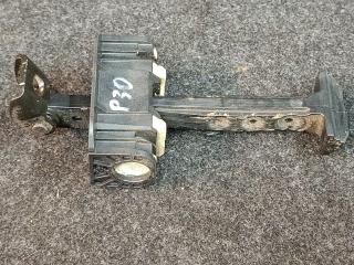 ограничитель открывания двери BMW 3 серия F30/F31/F34 F30 2013, 2.0 л., N20 B20 A, бензин, АКПП, черный, седан, полный привод
