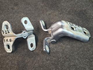 петля двери GMC Terrain 2 поколение 2020, 1.5 л., бензин, АКПП, серый 464с, передний привод