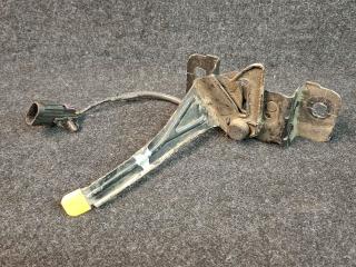 замок капота Chevrolet Equinox 3 поколение 2020