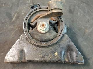 подушка крепления двигателя Mazda 626 5 поколение [рестайлинг] GW 2001, 2.0 л., RF4F, дизель, МКПП, серебристый, универсал, передний привод