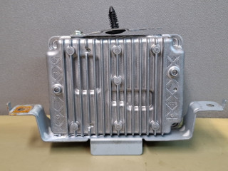 Преобразователь напряжения Chevrolet Traverse 2 поколение [рестайлинг] 2022, 3.6 л., бензин, АКПП, белый, внедорожник 5 дв., полный привод, 23323436