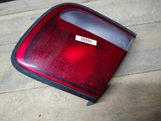 фонарь крышки багажника правый Mazda Millenia 1 поколение 1999