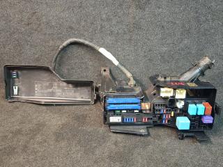 блок предохранителей Toyota Camry 7 поколение XV40 2008, 2.4 л., 2AZ-FE, бензин, АКПП, седан, передний привод