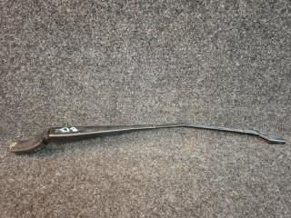 щеткодержатель (поводок стеклоочистителя, дворник) Volkswagen Jetta 7 поколение 2021, 1.4 л., бензин, АКПП, серый, передний привод, 17B955410