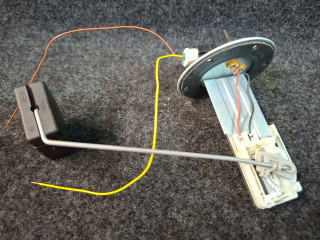 датчик уровня топлива Mazda CX-5 2 поколение KF 2018, 2.5 л., PYY1, бензин, АКПП, серый/46g, внедорожник 5 дв., полный привод