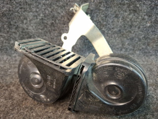 сигнал (клаксон) Chevrolet Equinox 3 поколение 2018, 1.5 л., бензин, АКПП, серый/441b, полный привод