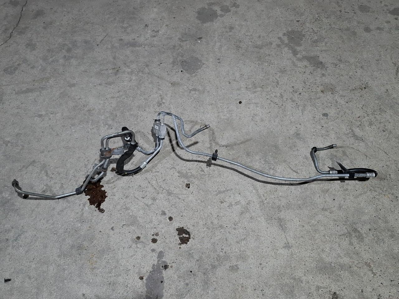 шланг (трубка) АКПП GMC Terrain 2 поколение 2020, 1.5 л., бензин, АКПП, серый 464с, передний привод, 13598922 - фото №1