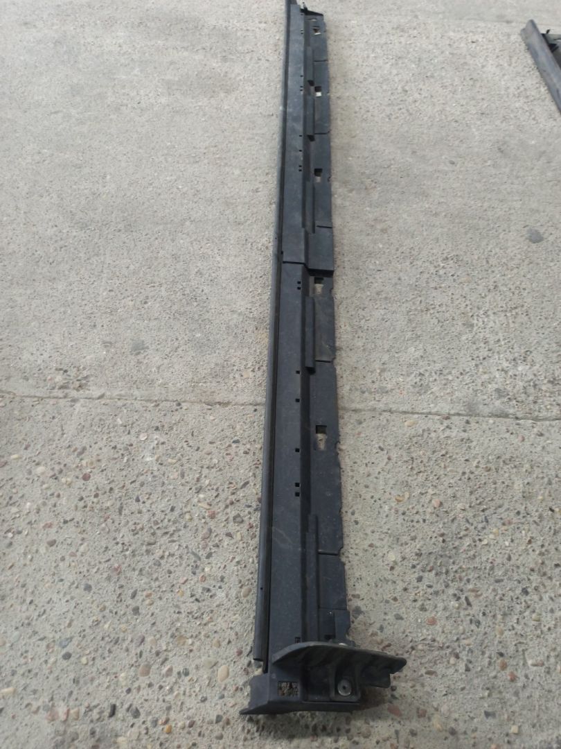 накладка на порог Mazda CX-7 1 поколение ER 2008, 2.3 л., L3-VDT, бензин, АКПП, голубой/30s, полный привод - фото №1