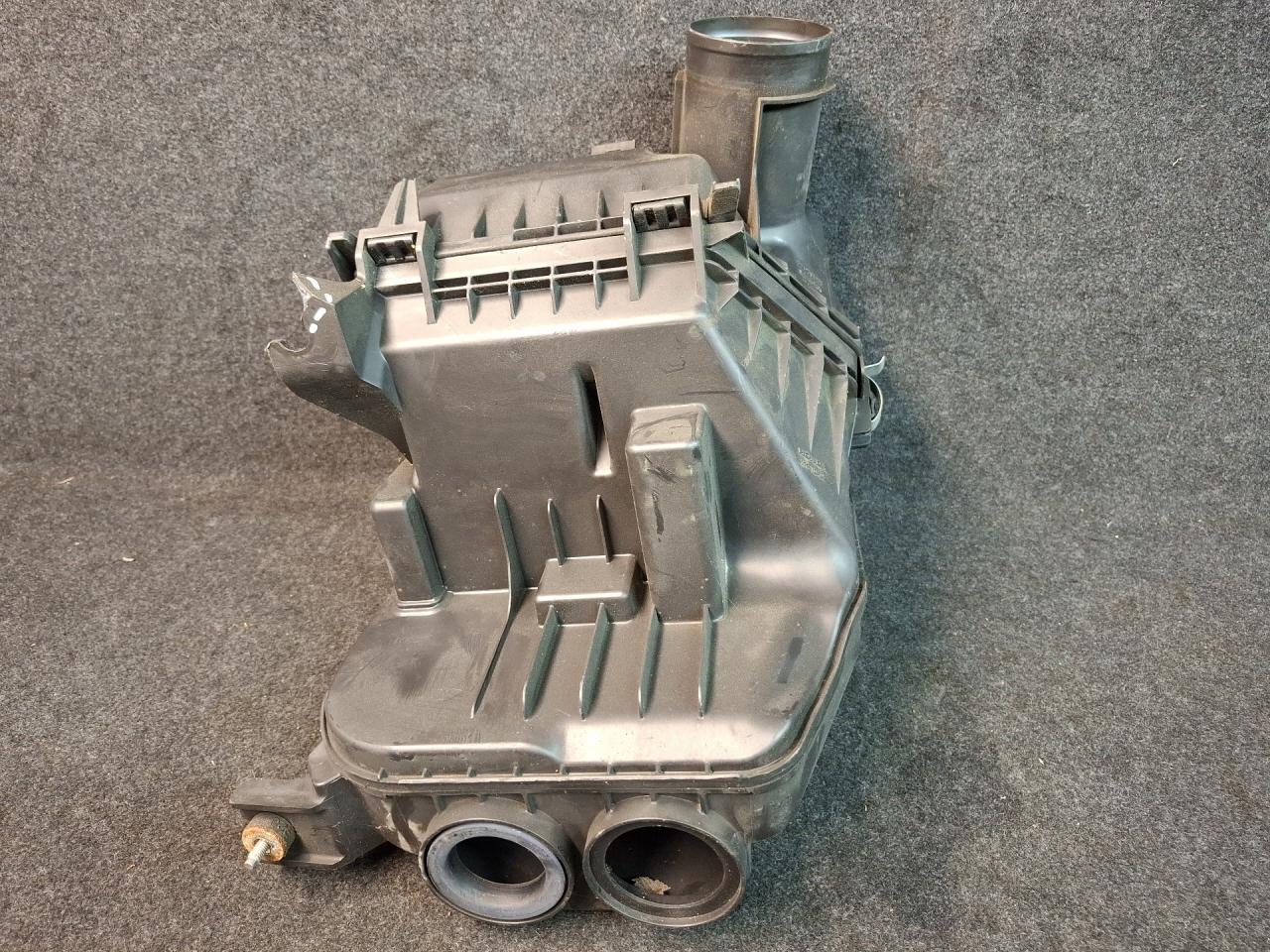 корпус воздушного фильтра Honda Civic 10 поколение 2017, 2.0 л., K20C2, бензин, АКПП, седан, передний привод, ACC119 - фото №1