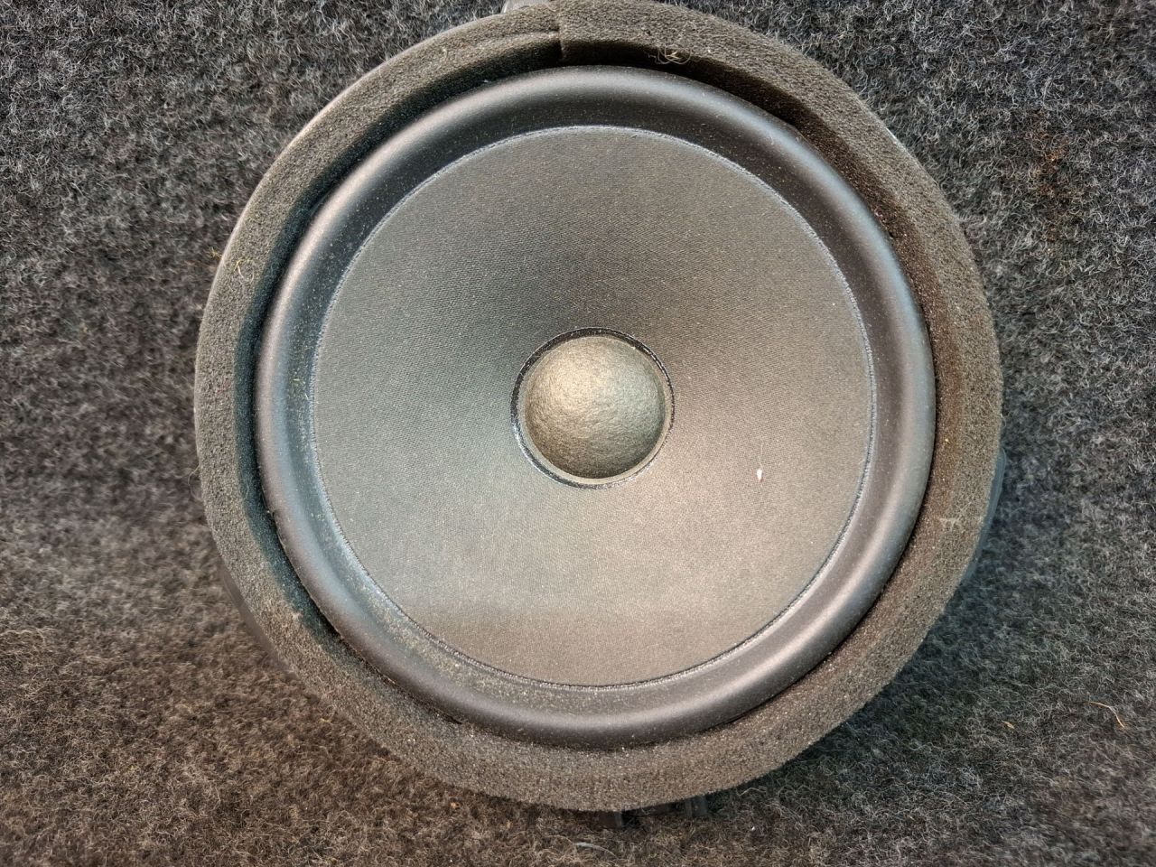 динамик Ford Escape 4 поколение CX482 2021, 2.5 л., гибрид, АКПП, внедорожник 5 дв., полный привод, ET4T18808DA - фото №1