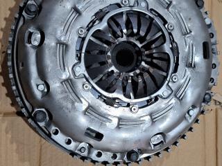 комплект сцепления Mazda 6 1 поколение [рестайлинг] GY 2006, 2.0 л., RF7J, дизель, МКПП, серебристый