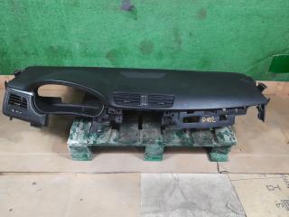 панель передняя салона (торпедо) Suzuki Kizashi 1 поколение 2012, 2.4 л., J24B, бензин, АКПП, красный, седан, полный привод