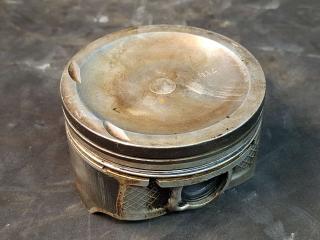 поршень Mazda CX-7 1 поколение 2008, 2.3 л., Ti, бензин, АКПП