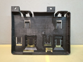 кронштейн блока управления Chevrolet Traverse 2 поколение [рестайлинг] 2022, 3.6 л., бензин, АКПП, белый, внедорожник 5 дв., полный привод, 84672986